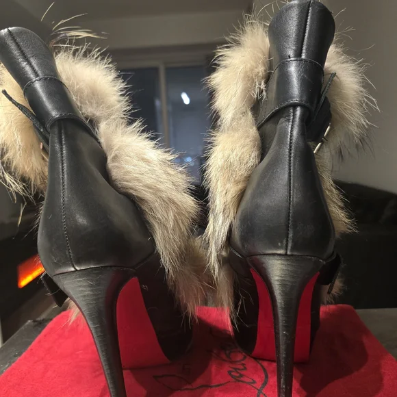 Louboutin Black and Tan Fur-Trimmed Heeled Boots - Picture 2 of 2
